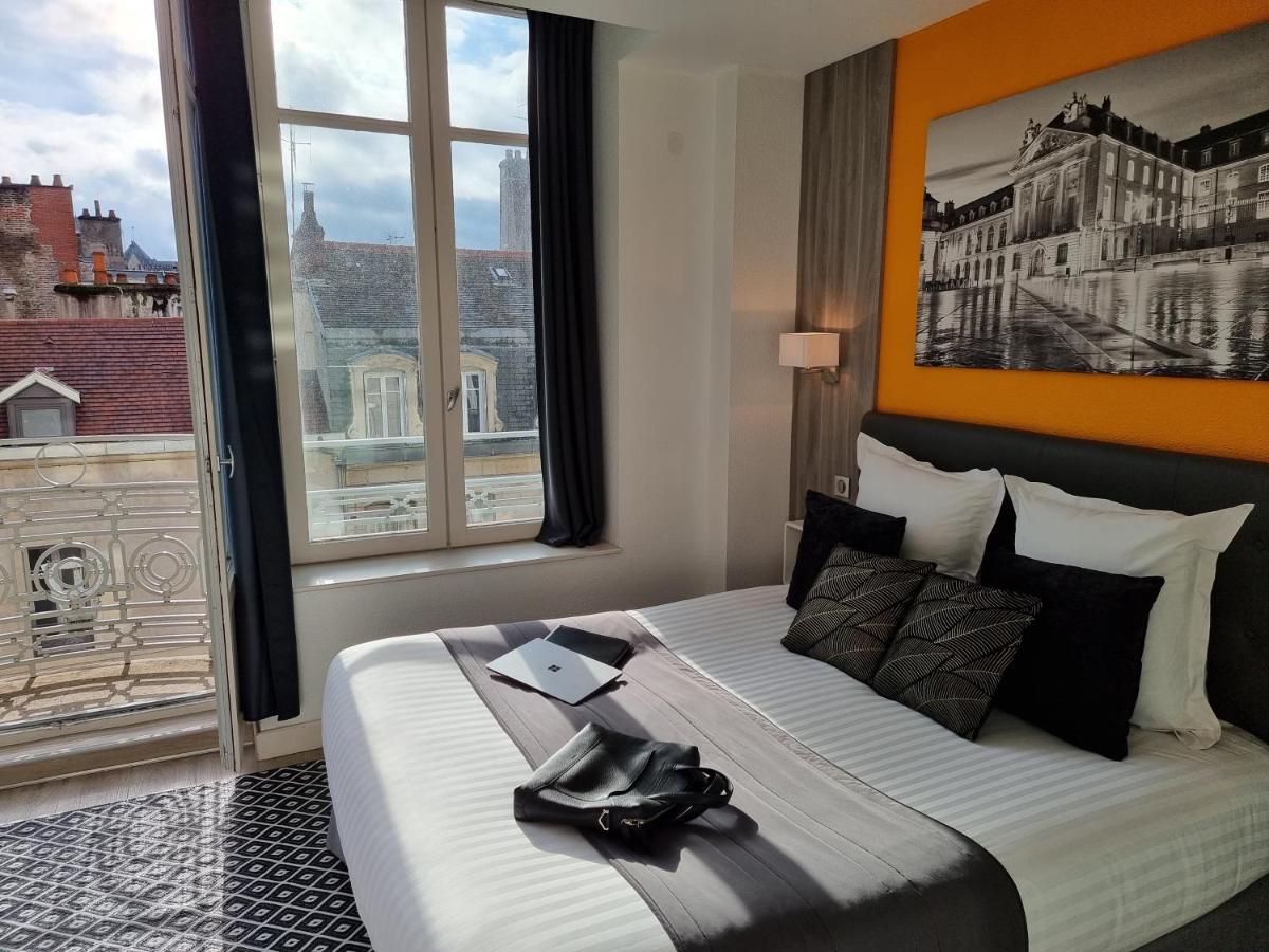Loft Aparthotel 3*