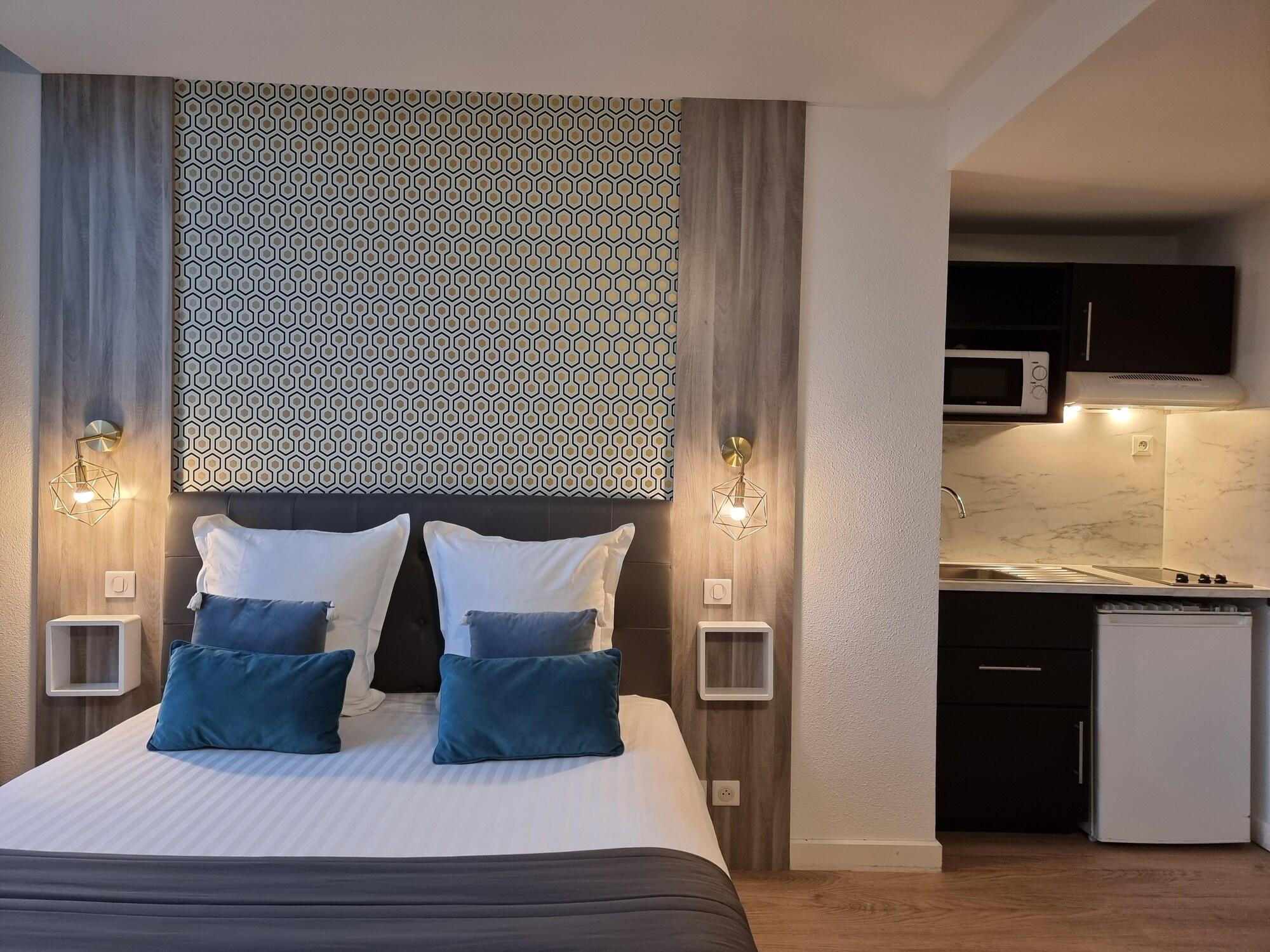 Aparthotel Loft 3*